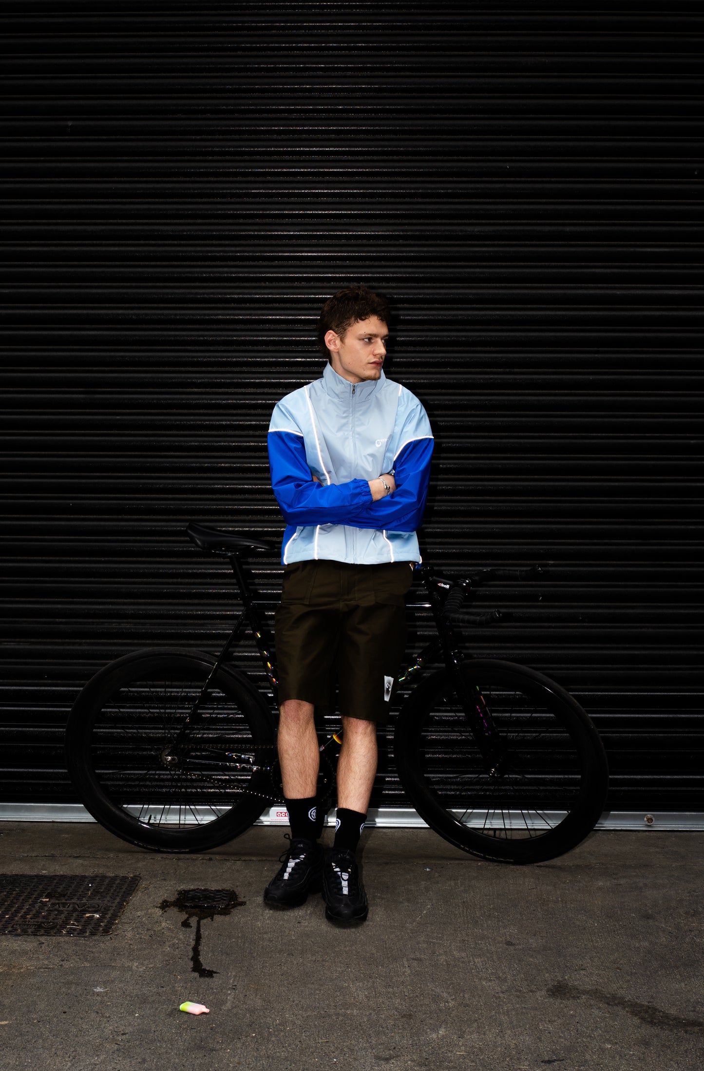 TRI-COLOUR WINDBREAKER